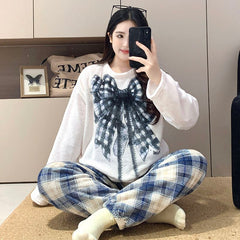 Women’s Cozy Bow Print Pajama Set