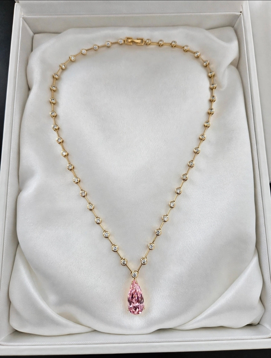 Rosé Teardrop Tennis Necklace