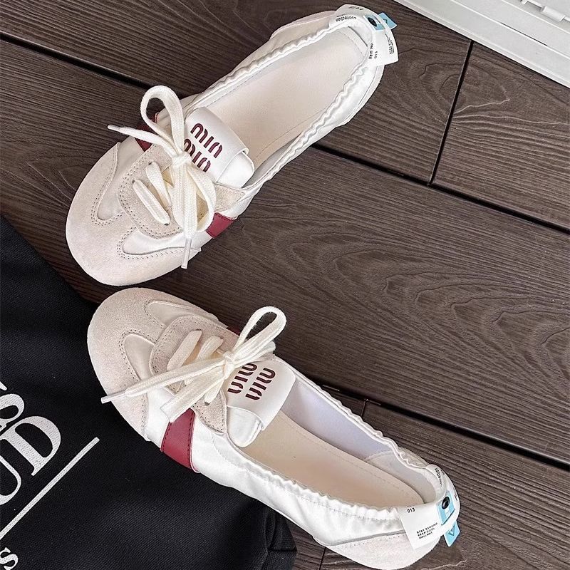 Miu Ballet Flats